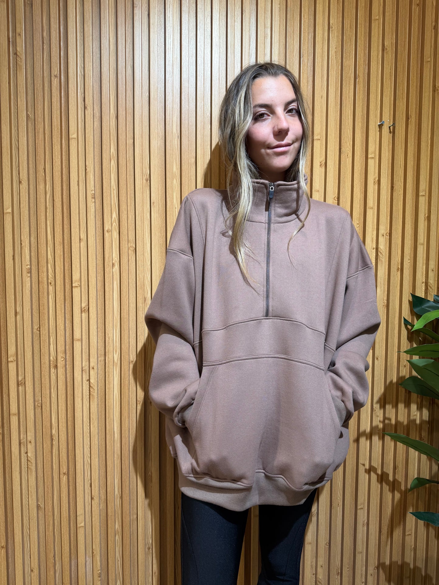 Poleron Medio Cierre Chocolate