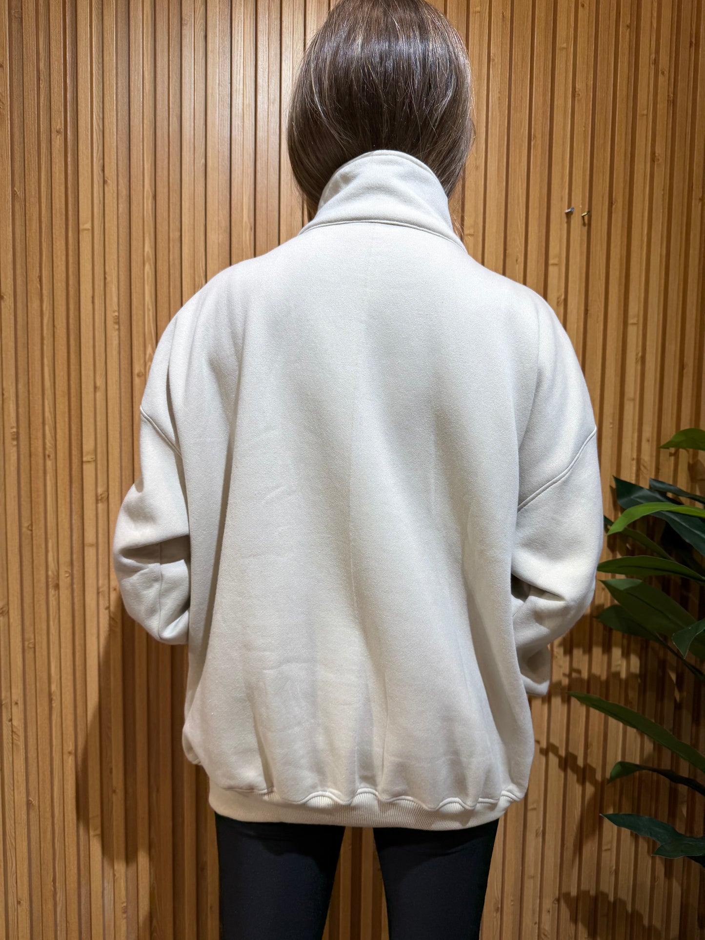 Poleron Medio Cierre Beige