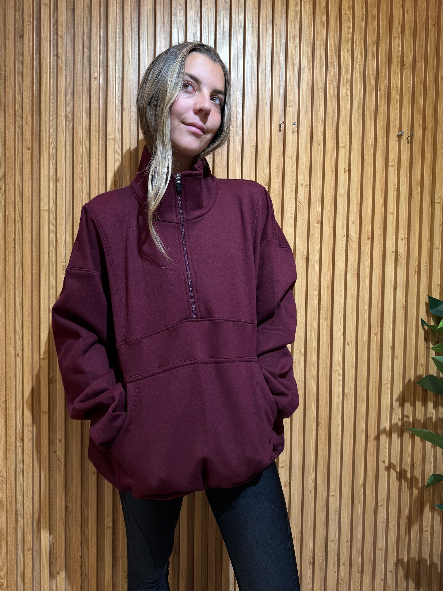 Poleron  Medio Cierre Burdeo