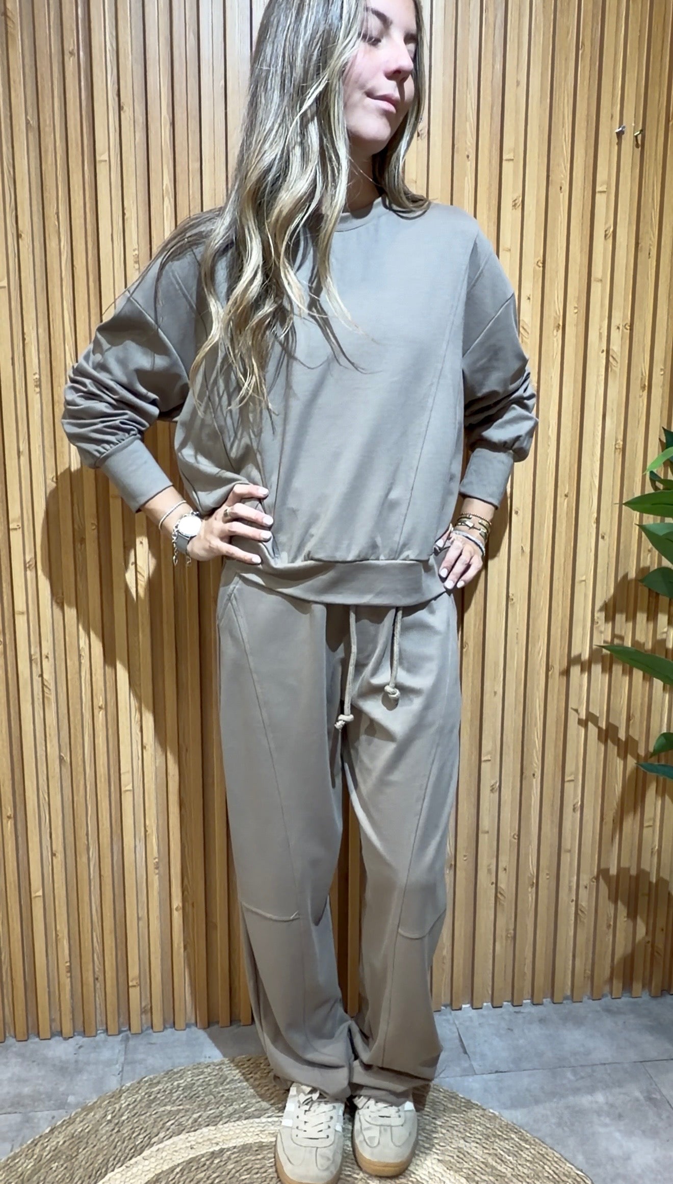 Conjunto Poleron Moleton Premium Brasilero Cocoa