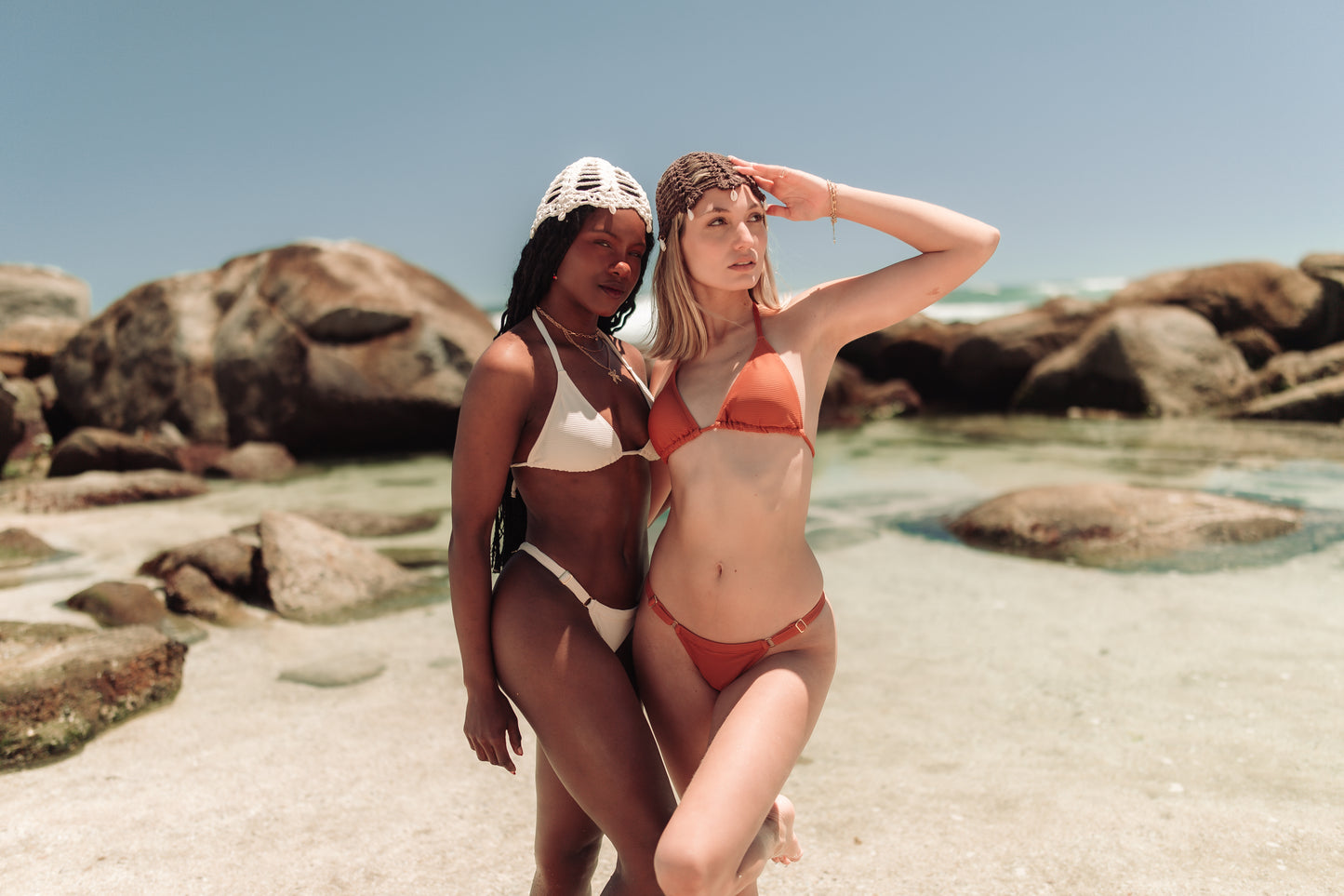 BIKINI TRIANGULO RIB CREMA